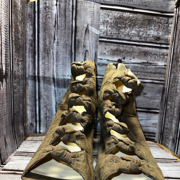 Metaphor woman’s Chelsea ankle  boots - Picture 3 of 16